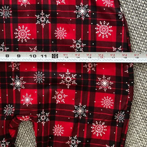 SHO SHO Snowflake Jumpsuit Pajamas With Hood Winter Holiday Christmas Festive L - Picture 7 of 8